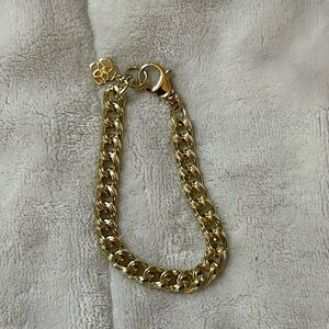 Kendra Scott bracelet